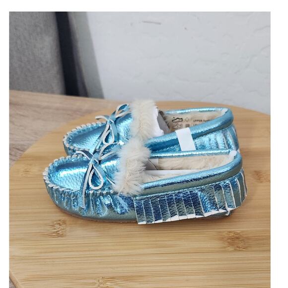 J. Crew Toddler Kids CrewCuts Metallic Slip On Moccasins Sky Blue Size 8 Lined - Picture 3 of 8